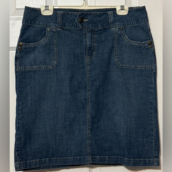 L.A. Blues Dresses & Skirts - L.A. Blues Denim Mini Skirt Size 14 Blue Jean Skirt 22” Length